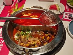 -左庭右院鲜牛肉火锅(金山万达店)