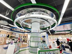 -YONEX苗江运动城(源深店)
