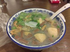-小潘记鸭血粉丝汤