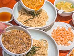 -裕兴记•蟹黄面馆(人民广场店)