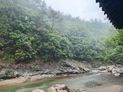 -鄣山大峡谷