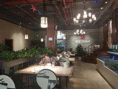大堂-姜君·千岛湖鱼头馆(浦东大道店)