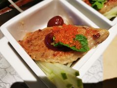 -穹六人间 people 6(岳阳路店)