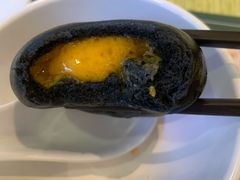 竹炭黄金流沙包-添好运点心专门店(百老汇店)