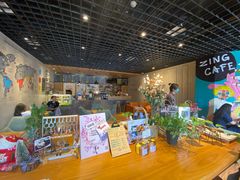 -ZING COFFEE 镜咖啡