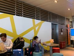 -麦当劳(杭州东站高铁店)