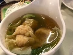 -新大咀港式茶餐厅(宝山万达店)