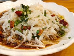 -侬佳蒸菜馆(听潮店)
