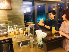 -星巴克(南宁民歌湖店)