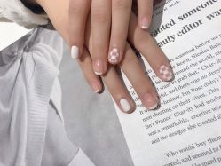 -十月·日式美甲美睫·纹眉