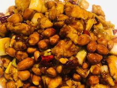宫保鸡丁-好嫂子酱猪手•农家菜(蒲黄榆店)