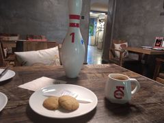 -HIGH FIVE哈福手工汉堡(桂林路店)