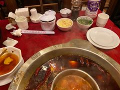 -山城年华老火锅(玉林店)