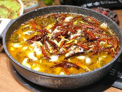 麻辣酸菜鱼-山城外·非遗酸菜鱼(财富中心店)