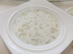 -黄埔华苑酒家(黄埔店)