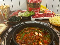 -黔有有贵州酸汤夺夺粉火锅(五味十字店)