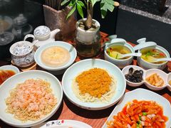 -裕兴记•蟹黄面馆(人民广场店)