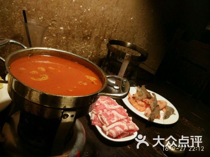 火宴山自助火锅(大悦城店)的点评