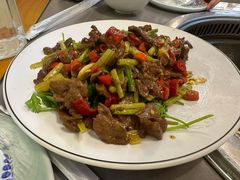 小炒黄牛肉-小团圆灶台鱼·百城头牌菜(千岛湖店)