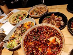 -十三式重庆江湖菜(金茂览秀城店)