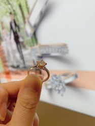 -周生生Chow Sang Sang(又一城店)