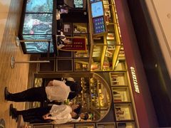 门面-钱小奴海鲜自助黑金店(杭州滨江龙湖店)