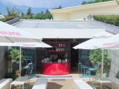 -UNI UNI(环亚凯瑟琳店)