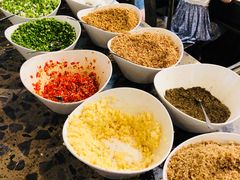 -肖肖酸萝卜鱼火锅(总店)