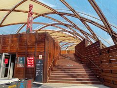 -怀托摩萤火虫洞