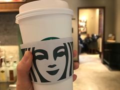 巴旦木牛乳拿铁-星巴克臻选(思南公馆店)
