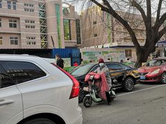 -秦皇岛市西港路小学