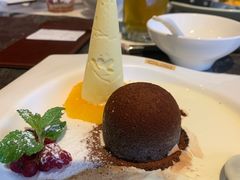 -港丽餐厅(高德置地店)