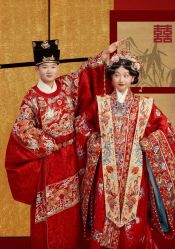 -第一夫人婚纱摄影(南京店)