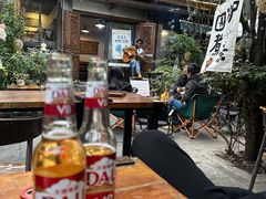 -蓝壁虎咖啡酒馆