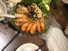 越式手卷拼盘-大头虾越式风味餐厅(光明广场店)