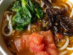 小锅米线-半山腰·云南菜(侨福芳草地店)