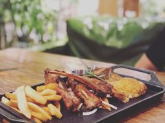 -灵意咖啡·西班牙美食(汕头金平万达广场店)
