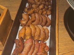 -蜜桃餐厅·伴山(湖滨商业街店)