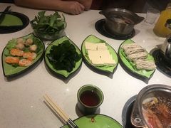 -一叶一世界·素食餐厅(锦华万达店)