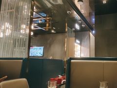 -海底捞火锅(长宁路龙之梦店)