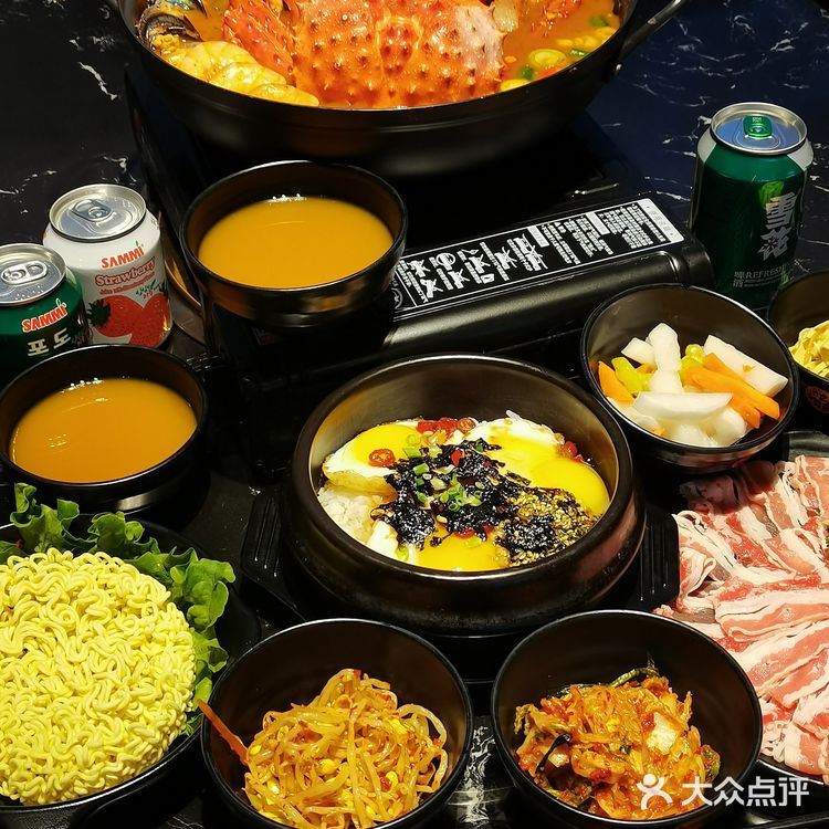 男朋友叫我来的店⚈₃⚈必须吃帝王蟹火锅安排！