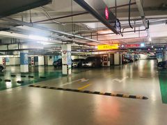 -大融城-停车场