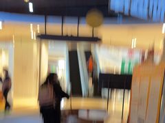 -暴风岛沉浸式体验馆(百联世纪店)