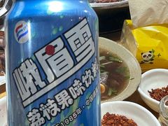 -大众跷脚牛肉馆·非遗传承单位(峨眉山店)