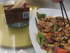 -泉龙渔村·粤式早茶·金牌烧鹅(中山三乡店)