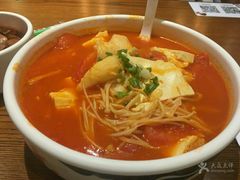 -渝是乎川渝小炒(新世界百货望京店)