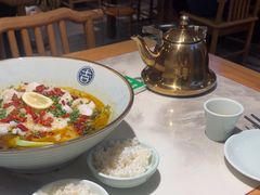 -绿草地·湘菜(酃湖师院店)
