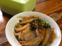 -锅巴凉粉油茶
