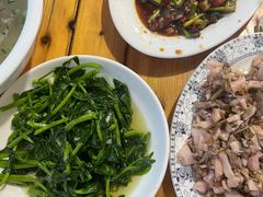 -九九牛肉馆(南山路店)