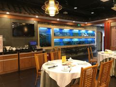 -围龙屋客家食府(福田店)